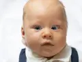 Zez u niemowlaka: Kiedy to norma, a kiedy pilna wizyta u okulisty?